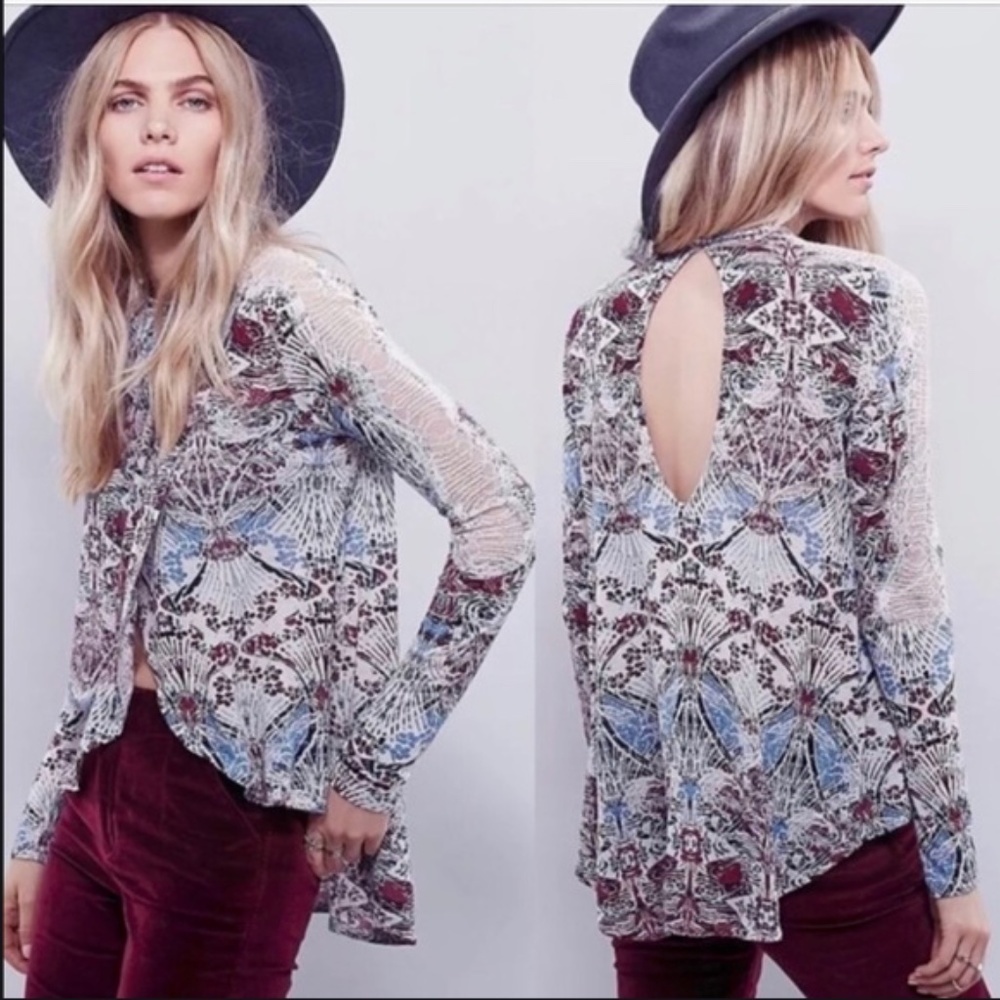 Free People top Nouveau New World